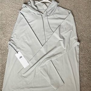 The Idol Hooded Runner